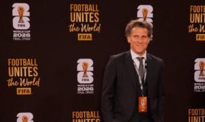 Forlán assume o Uruguai e inicia reconstrução