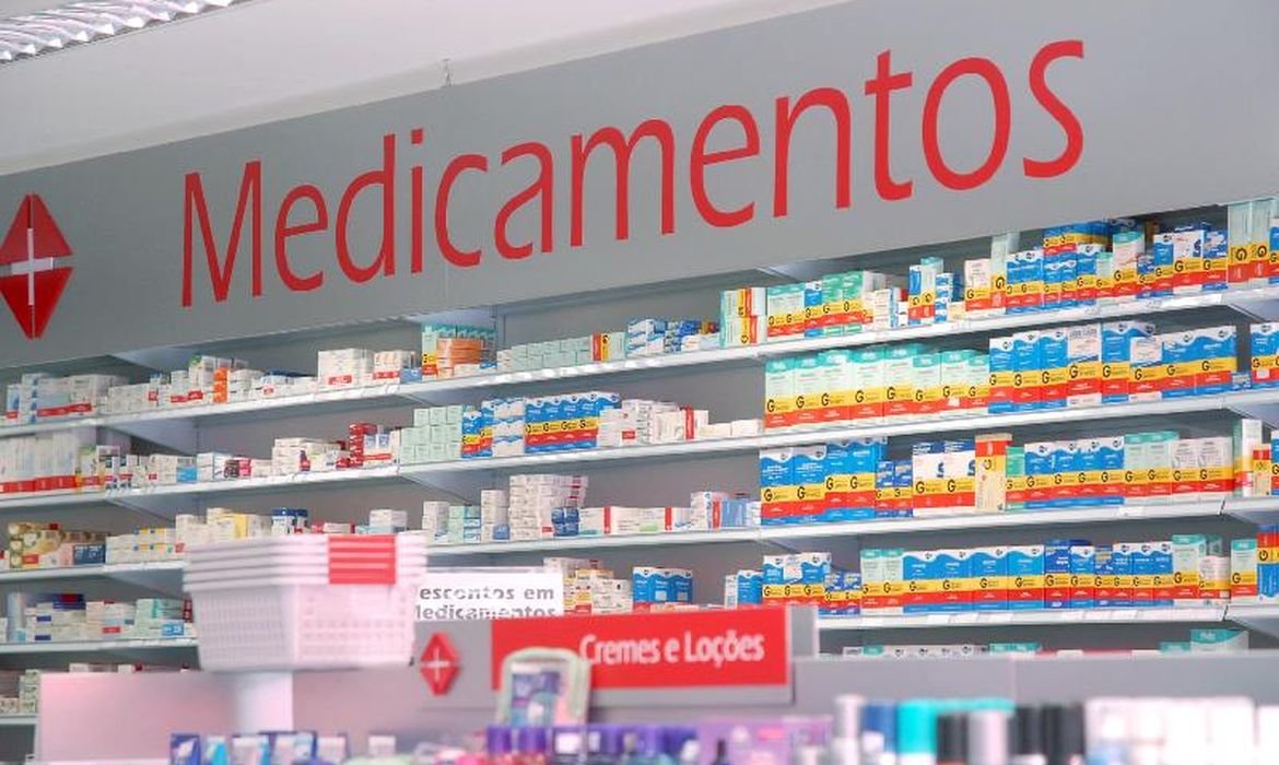 Farmácia Popular pode ampliar atendimento em áreas vulneráveis