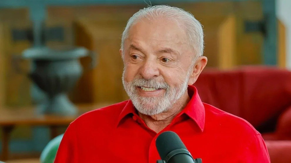Bolsa Família sobe 15% após decreto assinado por Lula