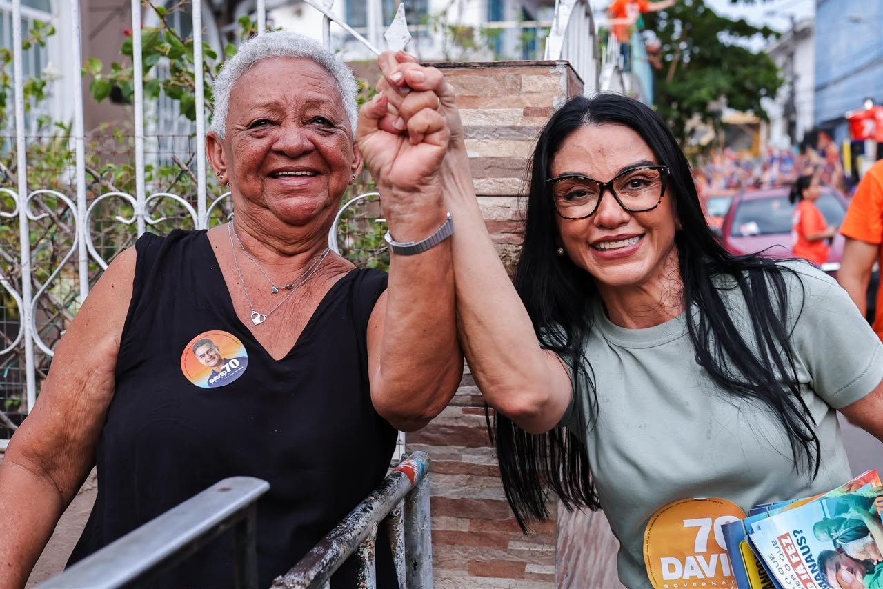 Shádia Fraxe visita Educandos e cita melhorias em feira e mercado
