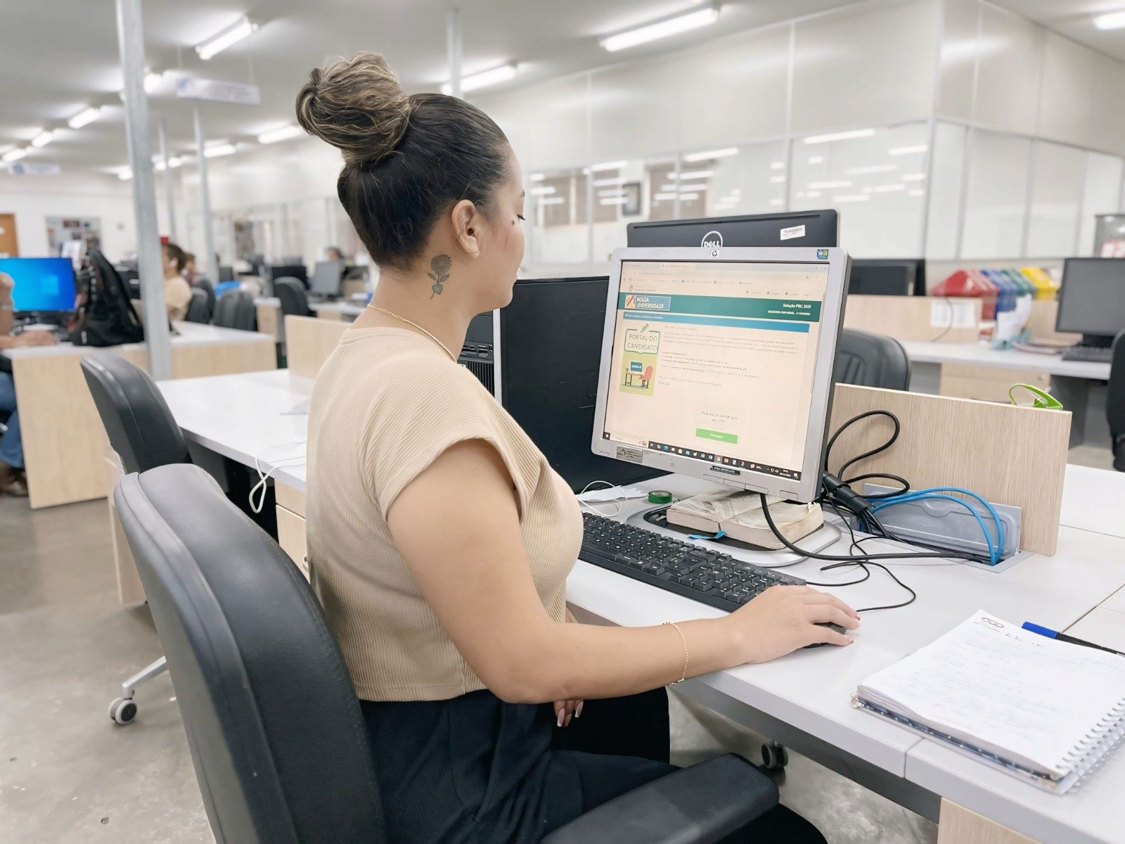 Bolsa Universidade exige renda de até 1,5 salário mínimo por pessoa