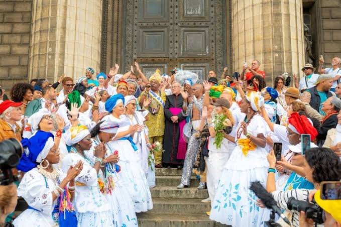Lavagem reforça cultura afro-brasileira na Europa